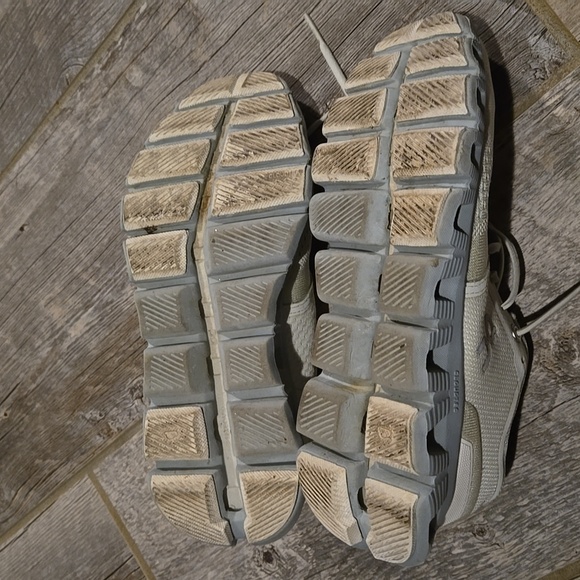 On Cloud X - Picture 4 of 8